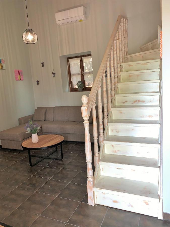 Stone House Halki Villa Bagian luar foto